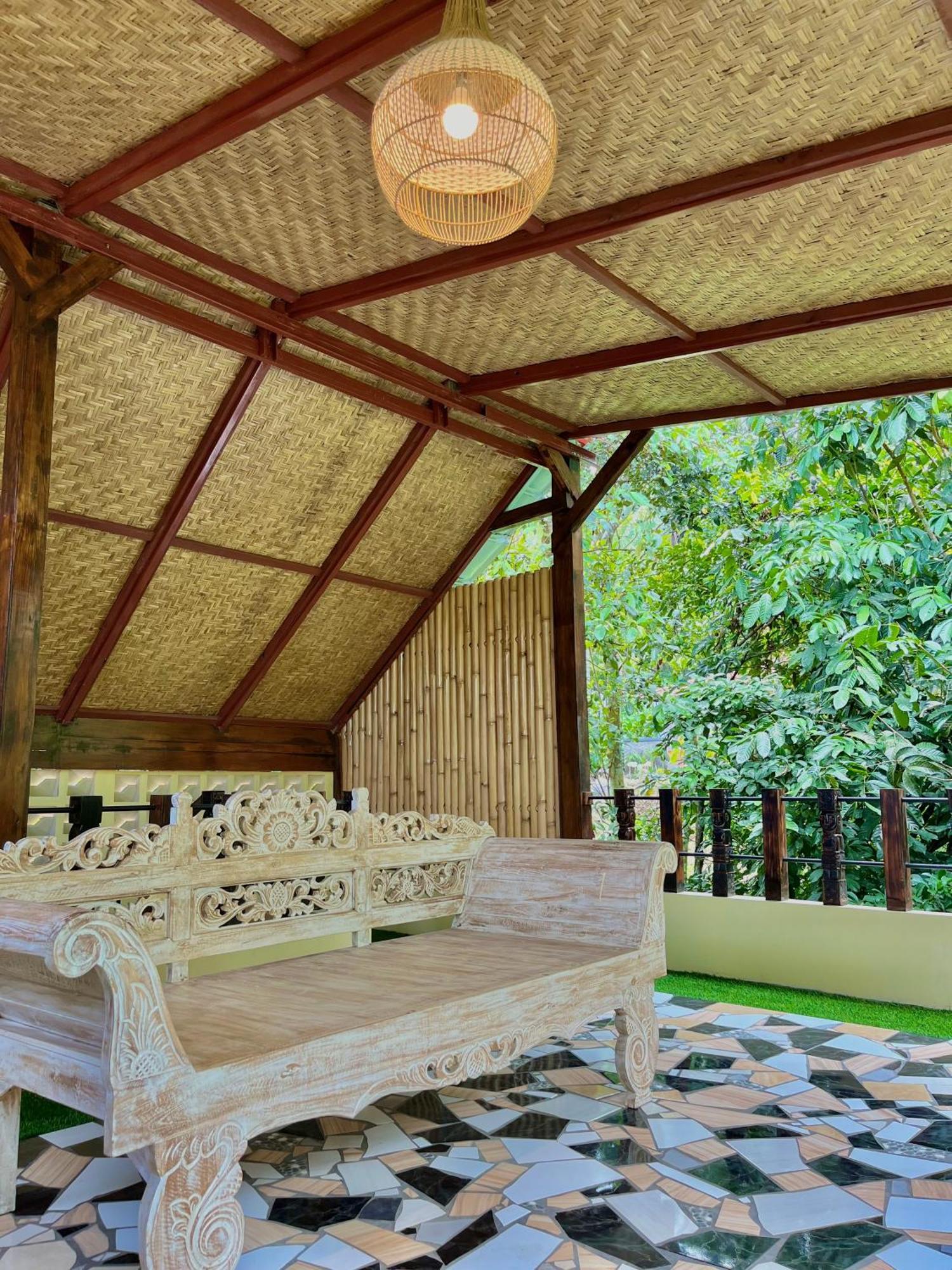 Bamboo Oasis Hotel Ubud Exterior foto